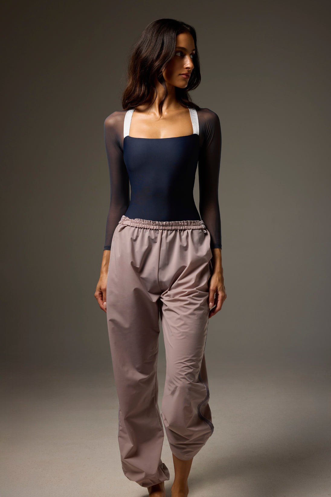 indie-ameth-saskia-front.jpg?
