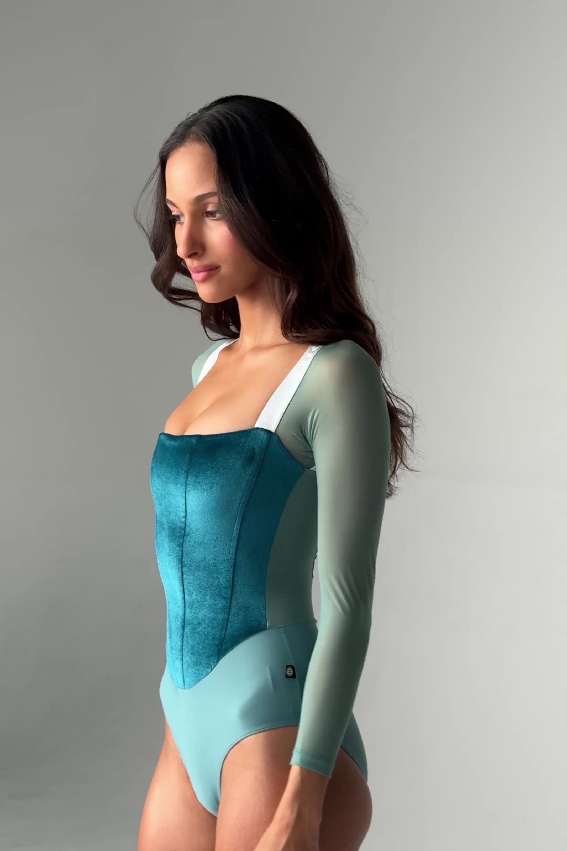 VALENTINA LEOTARD – BODILE