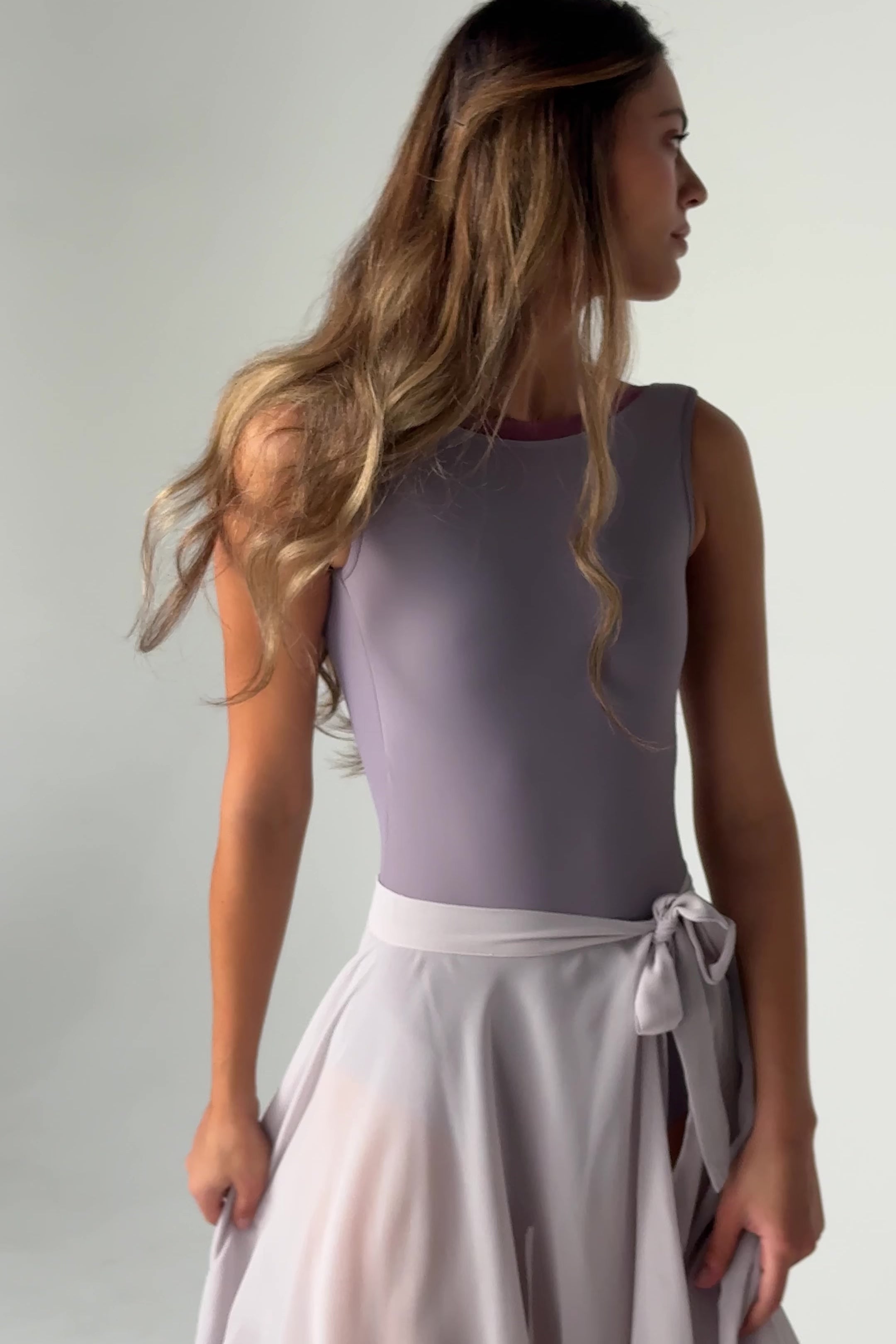AMELIA LEOTARD – BODILE