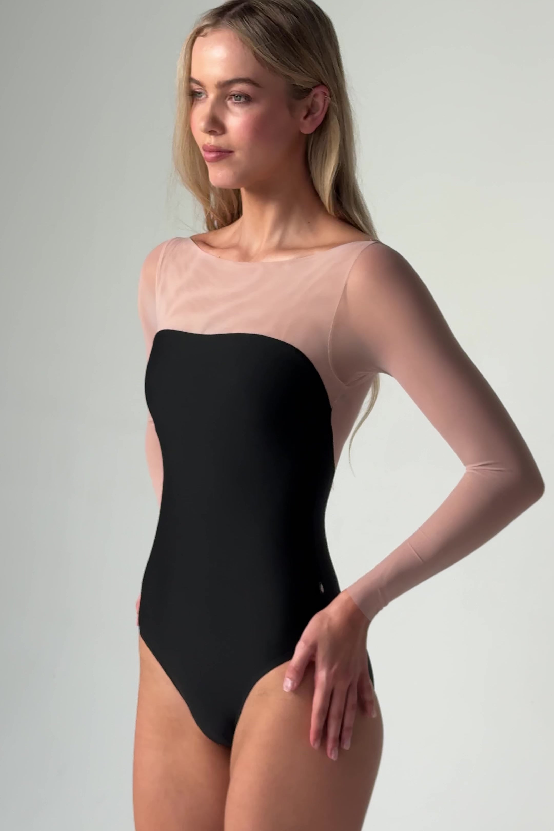 GABRIELLA LEOTARD – BODILE