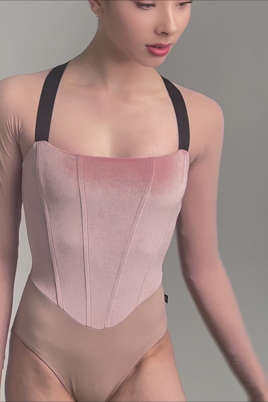 VALENTINA LEOTARD