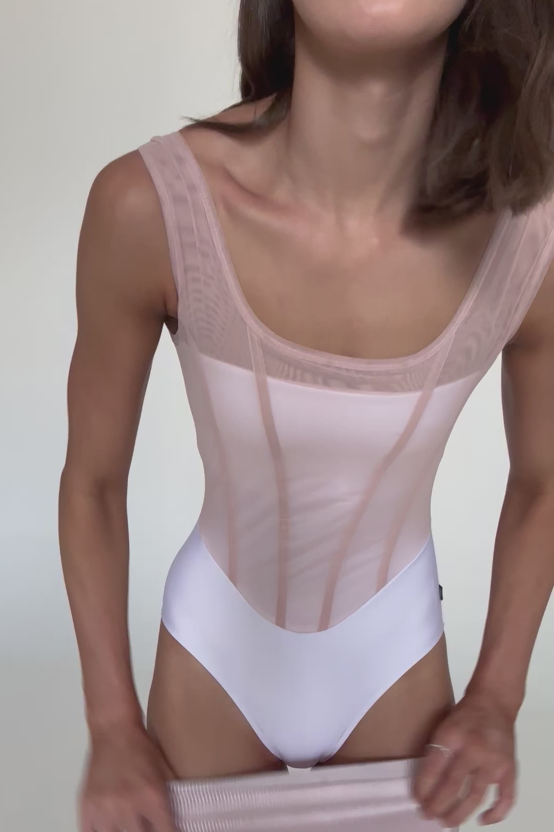 SOFIA LEOTARD