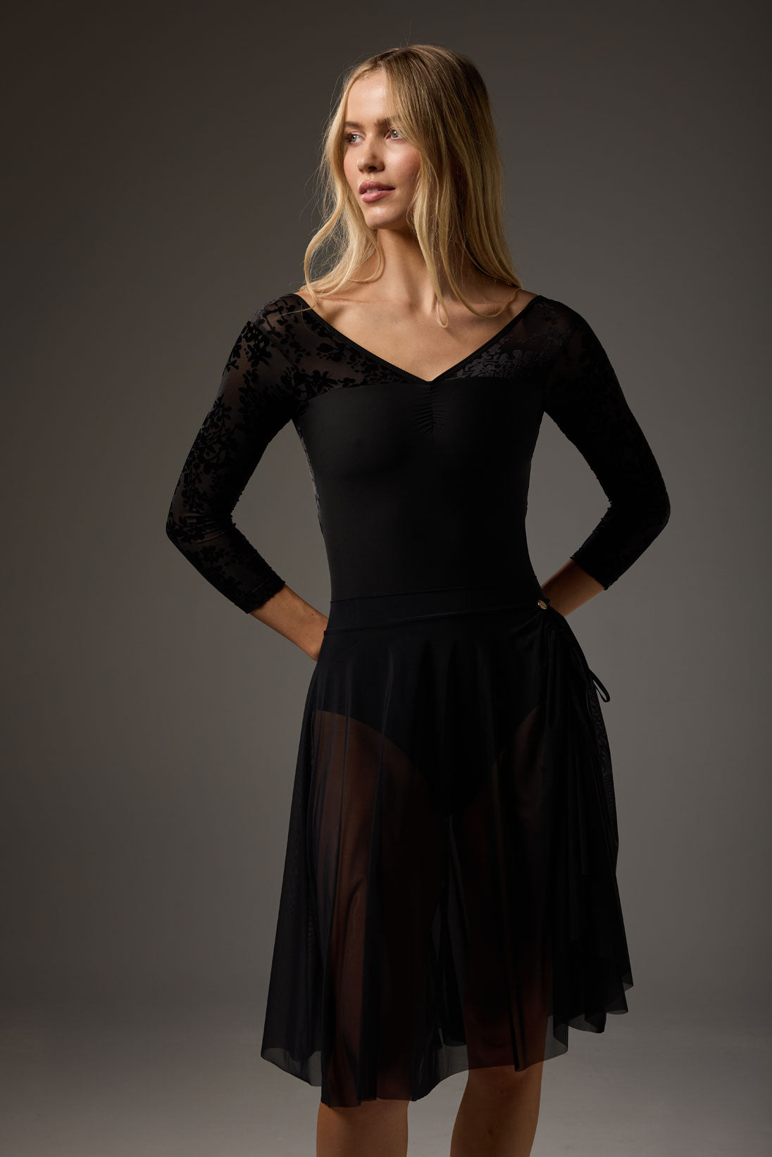 SASHA LEOTARD | BLACK DAHLIA – BODILE
