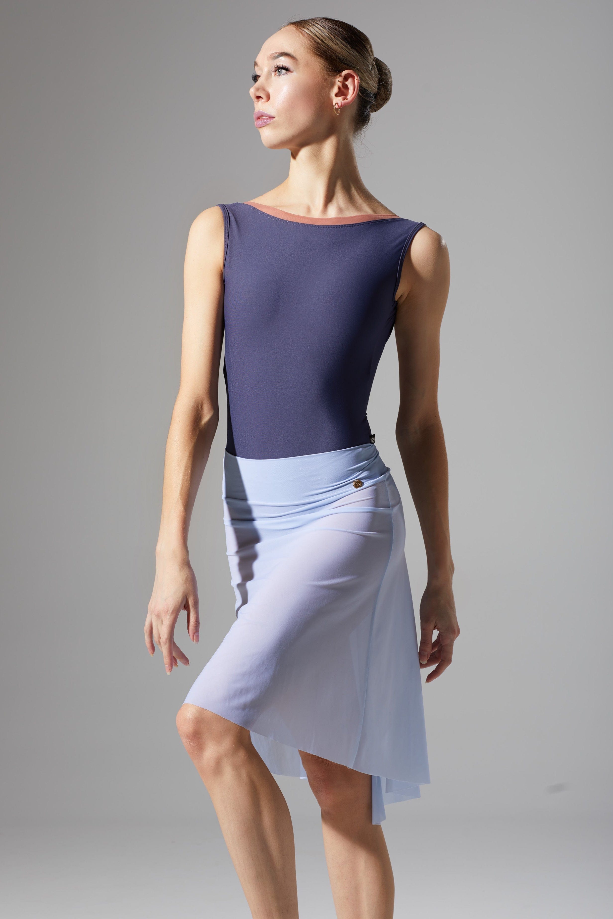 AMELIA LEOTARD – BODILE